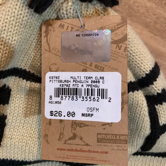 NHL Mitchell & Ness Championship Knit Hat One Size - Picture 3 of 3